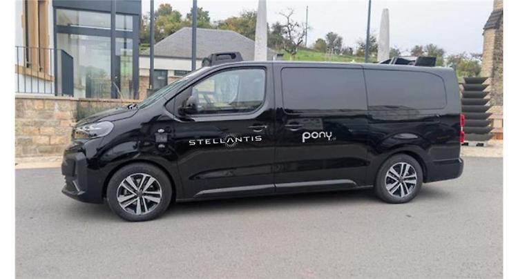Stellantis e Pony.Ai insieme per promuovere sviluppo robotaxi in Europa