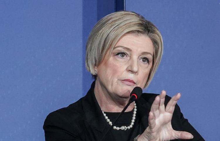 Lavoro, Calderone "Trasformata politica assistenziale in attiva e di formazione"