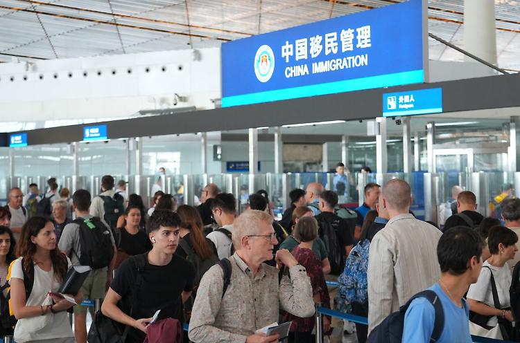 Cina: transito senza visto di 240 ore esteso a più porti nel Guangdong