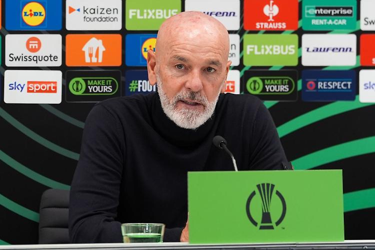 La Fiorentina esonera mister Pioli, Galloppa tecnico ad interim