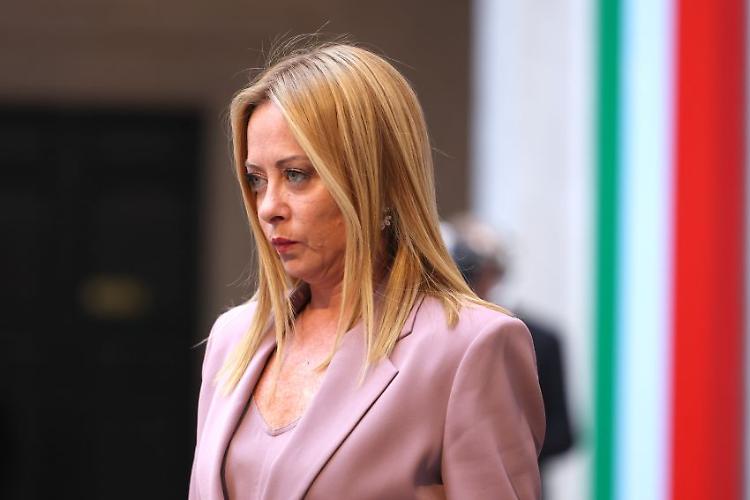 Manovra, Meloni "Rafforzare tessuto produttivo e difendere economia reale"