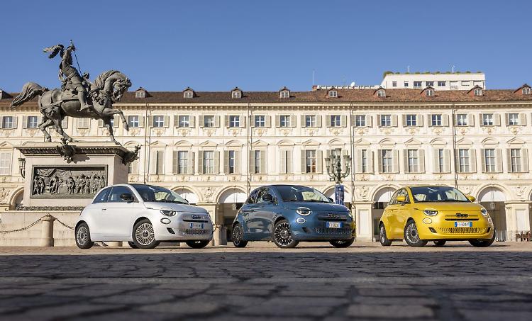 Nuova Fiat 500 Hybrid