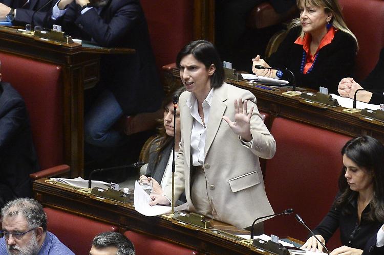 Schlein "Dal Governo una legge di bilancio che va nella direzione sbagliata"