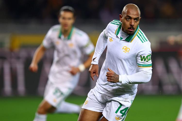 Subito Malen, la Roma sfata il tab&ugrave; Torino e si prende il quarto posto