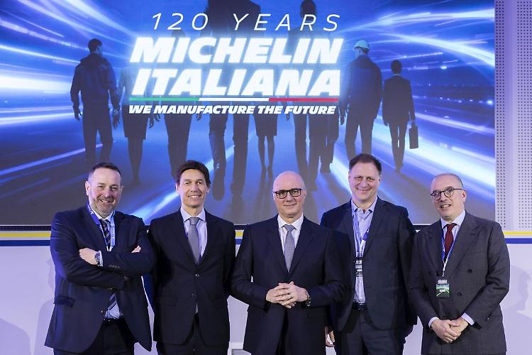 Michelin Italia celebra 120 anni e inaugura nuova linea produzione robotizzata