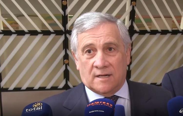 Tajani riunisce la task force sui dazi "Importante rassicurare le imprese"