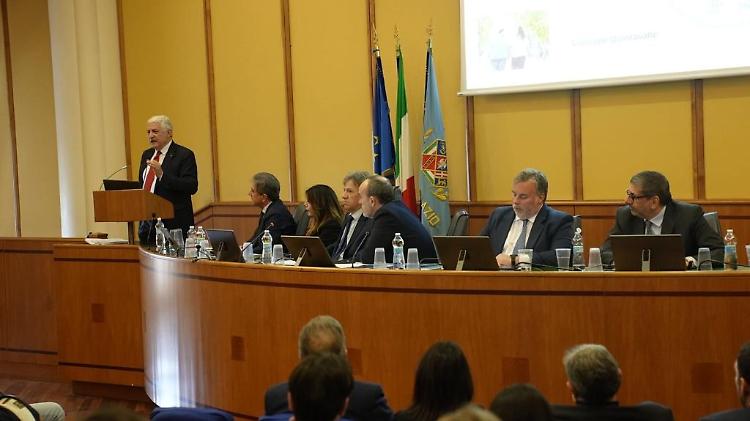 Obesit&agrave; severa e fragilit&agrave; sociale: nel Lazio parte percorso ASL multidisciplinare