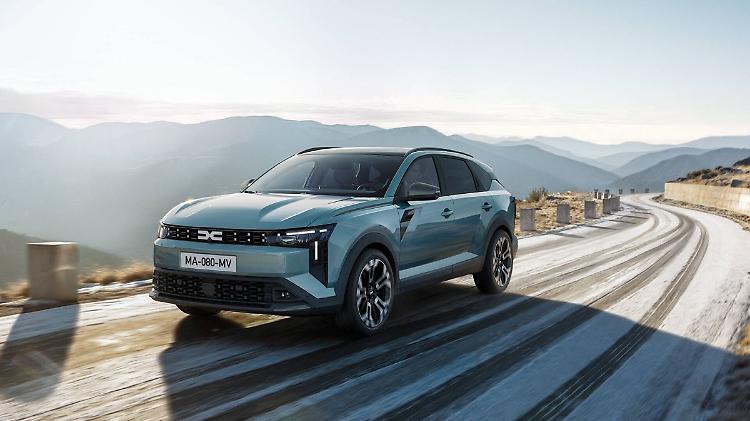 Dacia presenta il piano strategico 2030