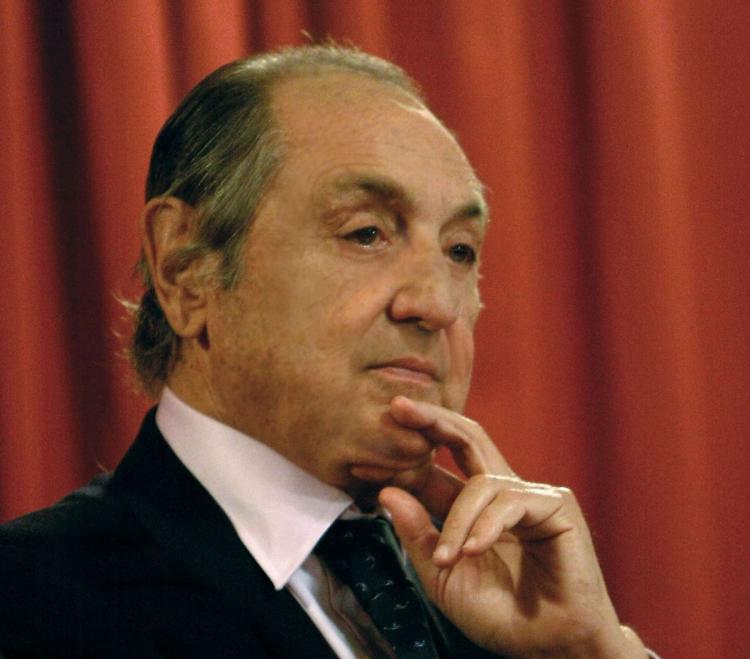 "Orizzonti Condivisi", a Emmanuele F.M. Emanuele il premio "Ambasciatore di Pace"