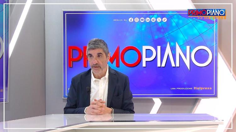 Riotta "Viviamo in un'infosfera che sta diventando tossica"
