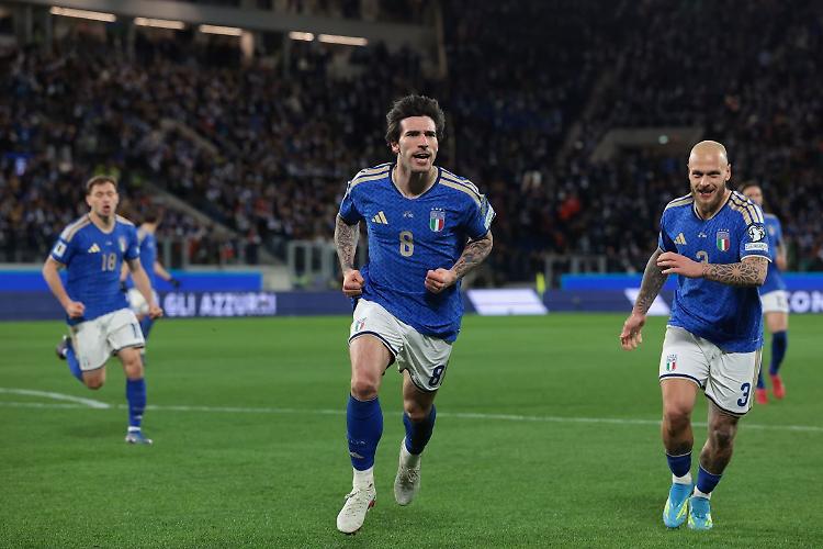 Tonali-Kean lanciano l'Italia, azzurri in finale ai play-off Mondiali