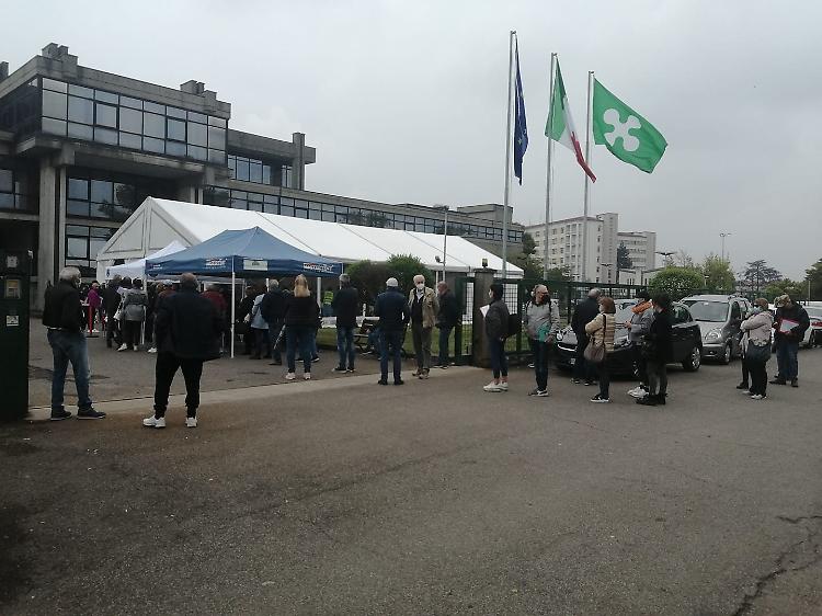 Record di vaccinazioni all'hub di Crema