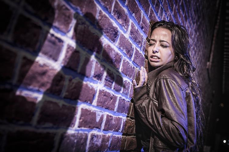 Donne nel mirino della banda degli incappucciati