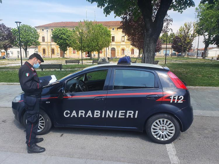 Finte vendite online, sei persone denunciate dai carabinieri