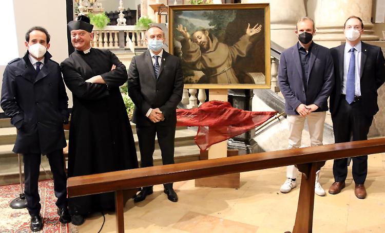 Il dipinto restaurato, San Francesco ritrova i colori