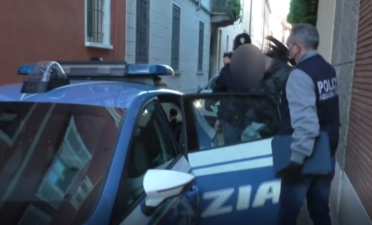 Violino rubato, in carcere i due ladri e il ricettatore