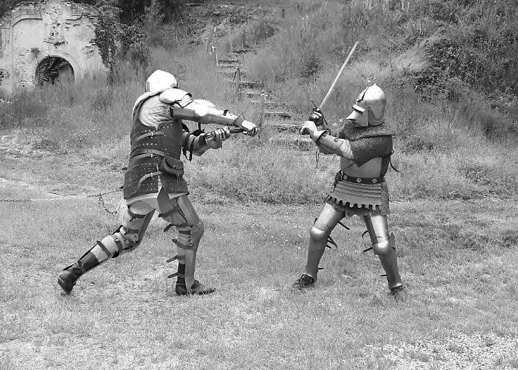 Catalogo delle Armi e simulazione di combattimento, ritorno al Medioevo