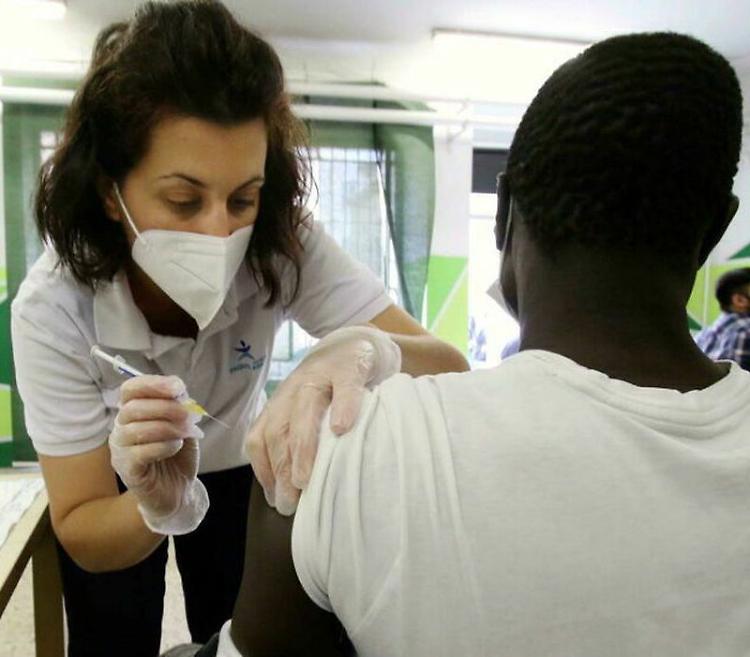 Pronti a vaccinare gli «ultimi»
