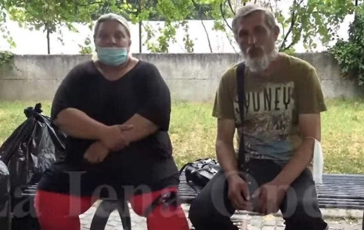 Coppia senza dimora: «Viviamo all’aperto»