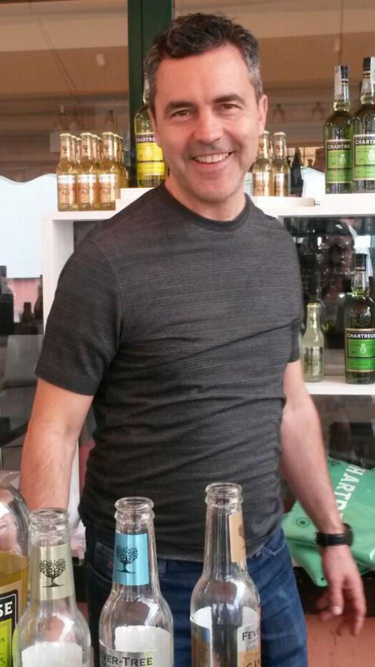 Pola: barman e scrittore. Un cocktail targato Paderno 