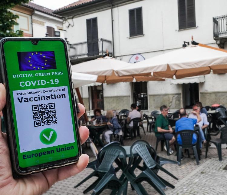 Il Green pass della discordia ora divide i ristoratori