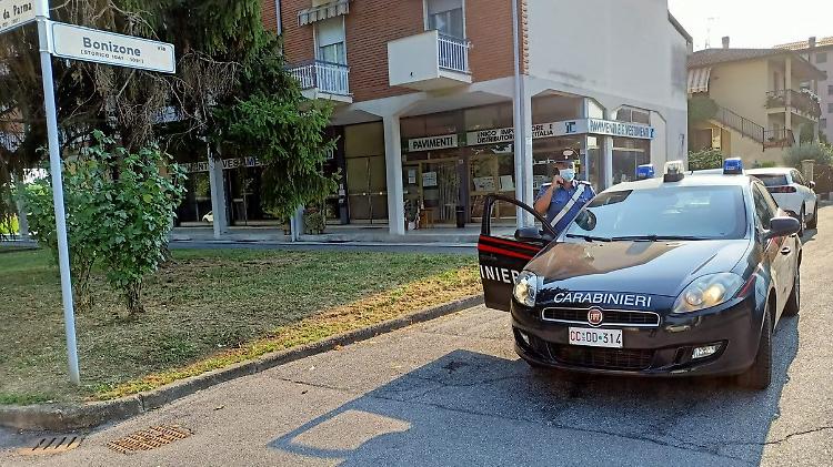 Far West in via Brescia: speronamento, spari e folle fuga
