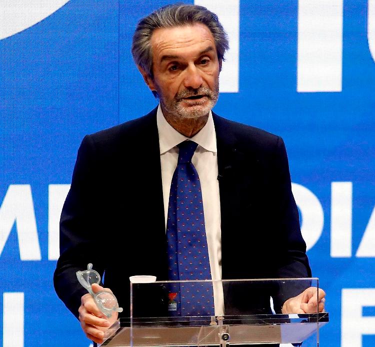 Fontana: "La mia promessa mantenuta: Cremona, ecco i fondi per te"