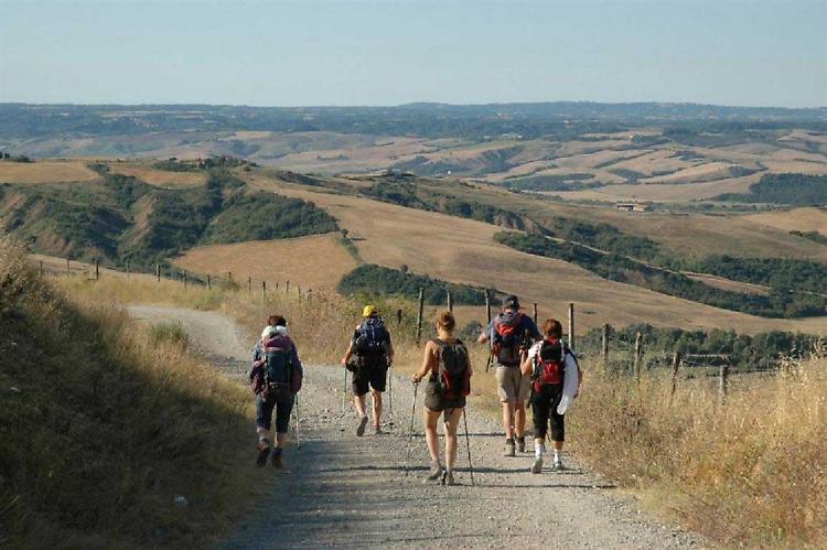 Grana Padano: cammino di solidarietà sulla Francigena