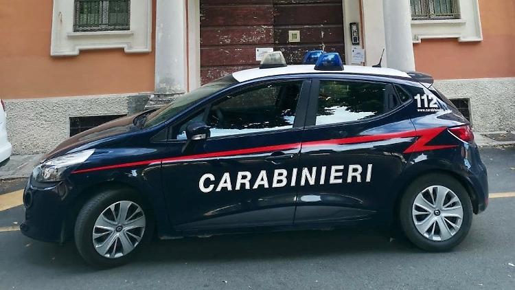 Spirito natalizio questo sconosciuto: liti in famiglia e risse per futili motivi