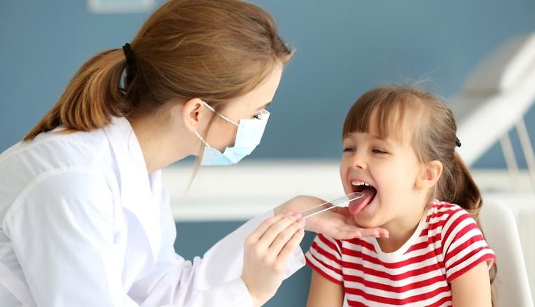 Tamponi antigenici gratuiti anche per la fascia 6-13 anni