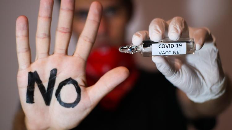 Obbligo vaccinale, più di un cremonese su due è contrario 