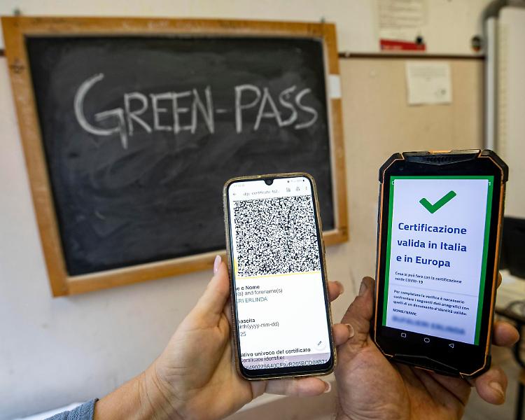 Scuola, trasporti sotto accusa: «Tutto come l’anno scorso»