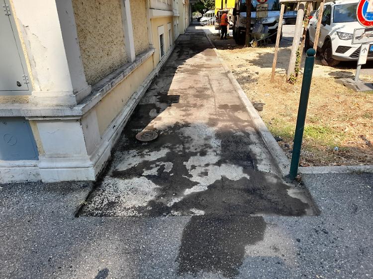 Messa in sicurezza dei marciapiedi, partiti i lavori in città