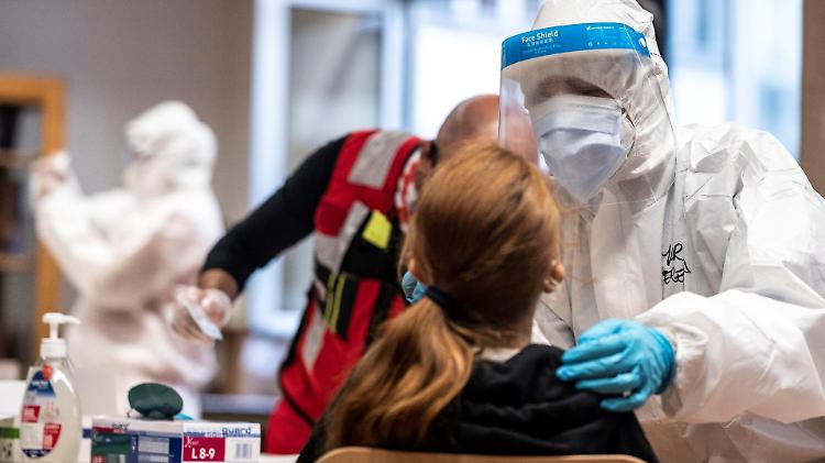 Cremona, in provincia le classi in quarantena salgono a 11
