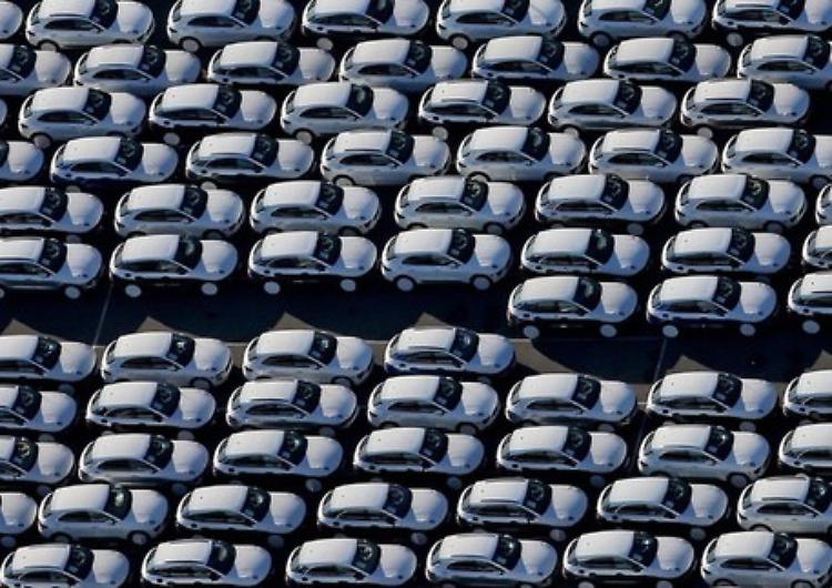 Auto: martedì al via prenotazioni Ecobonus per acquisto usato