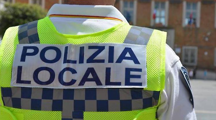 Vigili «sceriffi», sospesi i quattro  agenti
