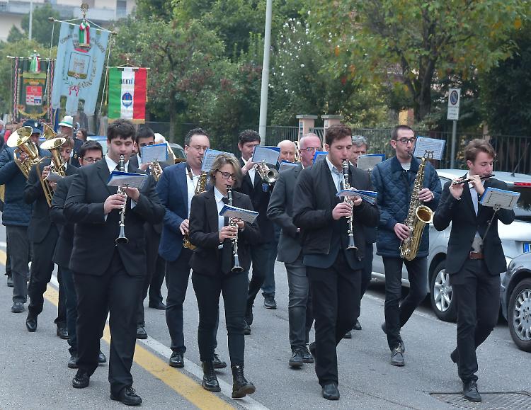 Estudiantina: «Cerchiamo musicisti»