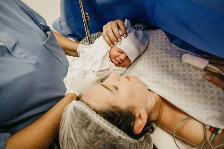 Punto nascita, a 3 anni dalla chiusura c'è uno spiraglio