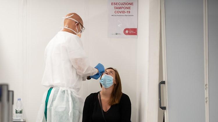 Tamponi aumentati del 32%, ma contagi stabili
