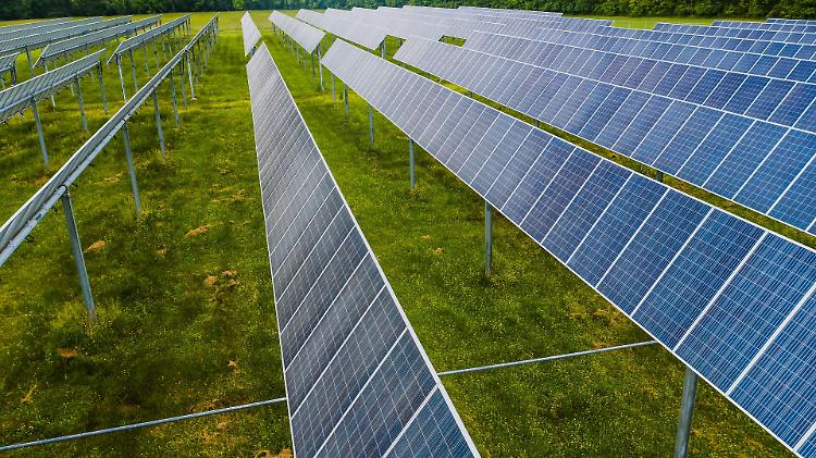 Energia, Giansanti: con più rinnovabili, costo delle bollette inferiore