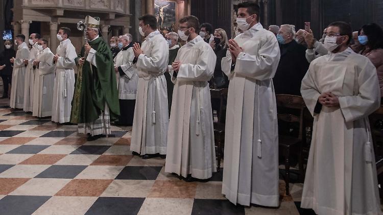 A Cremona otto nuovi testimoni di fede