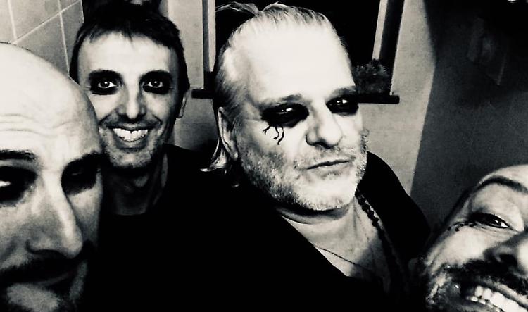 Halloween Party con Pizza & Live Music