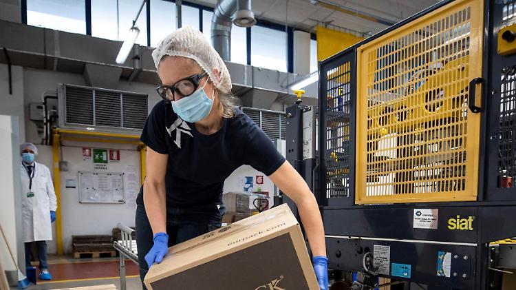 Lavoro, crescono le assunzioni: si vede la luce in fondo al tunnel