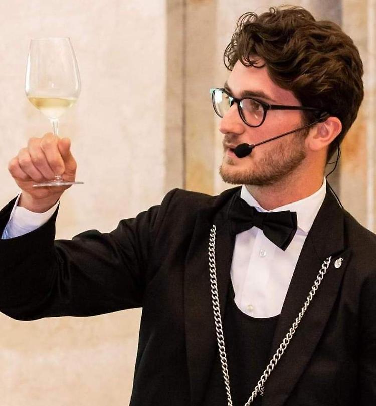 Miglior sommelier, Andrea Gualdoni a caccia del titolo italiano