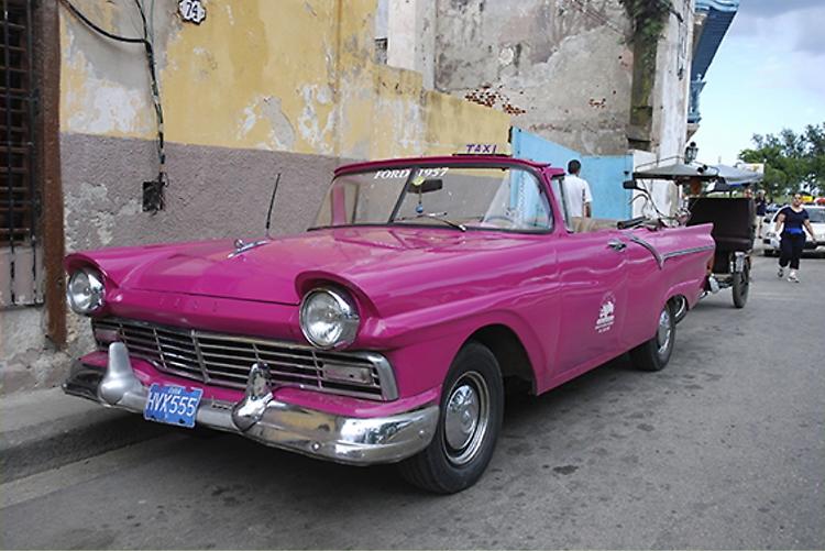 Diventa protagonista della mostra fotografica “¡Que viva Cuba!”