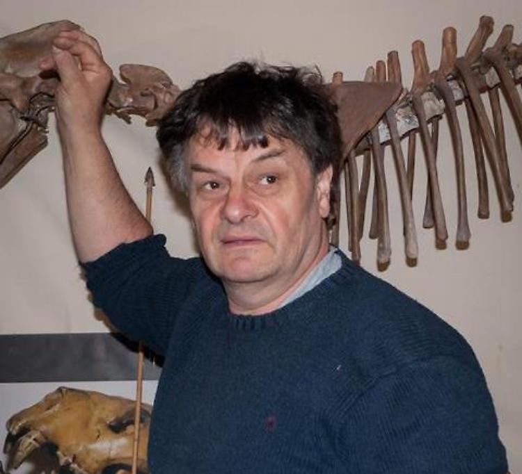 Il liutaio von Bredow e la figlia 14enne uccisi per la collezione di Stradivari