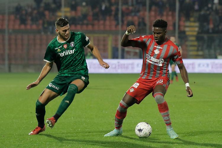 Cremonese, la ricetta di Okoli per tornare a vincere