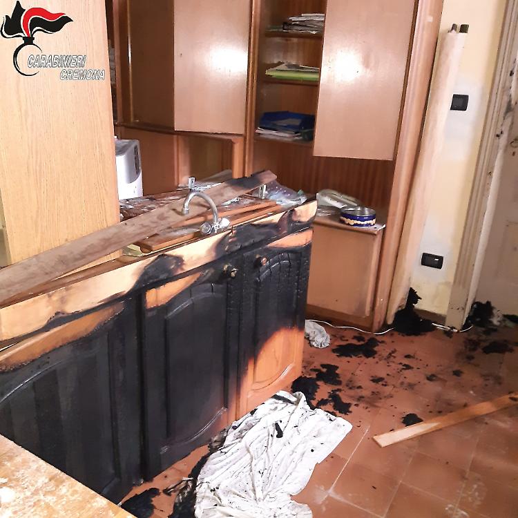 Piromane seriale accusato di 25 incendi in agriturismo: denunciato