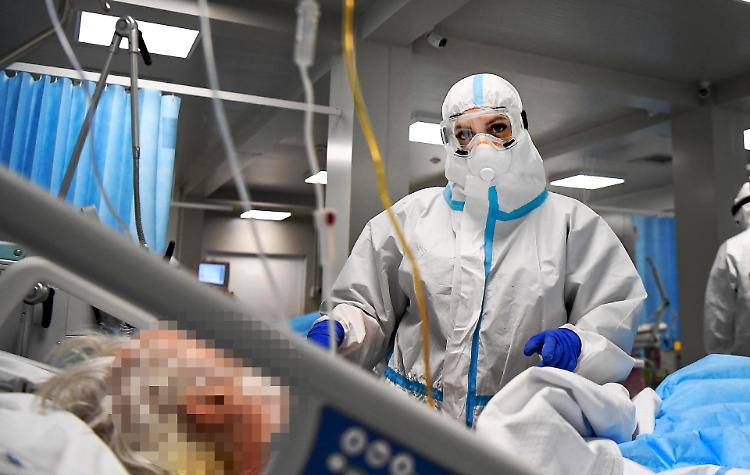 Sospesi 20 infermieri No Vax. E adesso i controlli incrociati