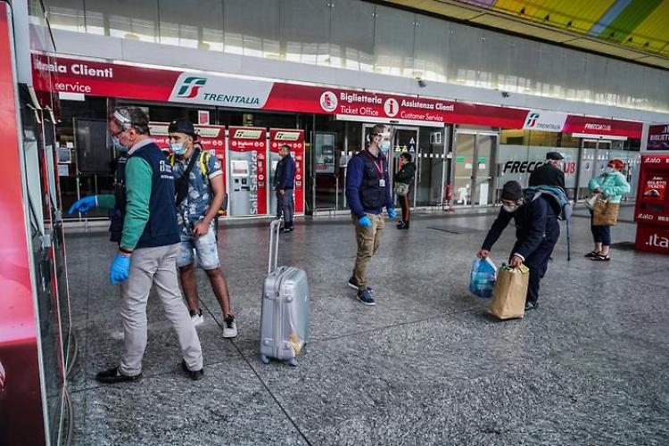 Saranno 14 milioni gli italiani in viaggio per Natale, in calo le partenze di Capodanno